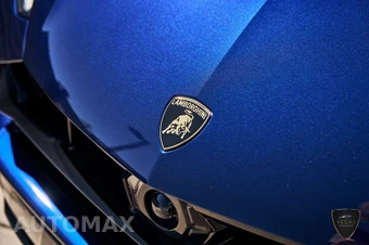 2026 Lamborghini Urus SE - miniatura 7