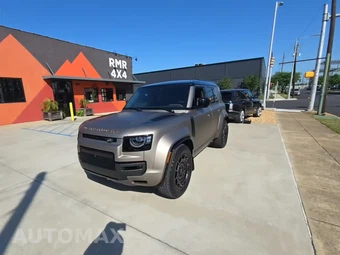 2026 Land Rover Defender 110 OCTA