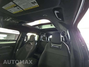 2026 Land Rover Defender 110 OCTA – miniatura 11