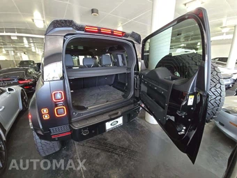 2026 Land Rover Defender 110 OCTA – miniatura 14