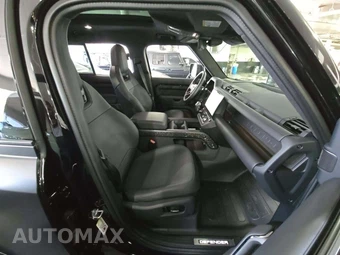 2026 Land Rover Defender 110 OCTA – miniatura 18
