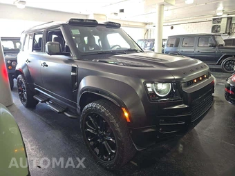 2026 Land Rover Defender 110 OCTA – miniatura 4