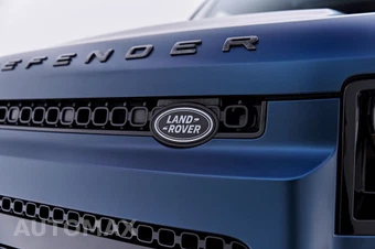 2026 Land Rover Defender 110 OCTA – miniatura 22