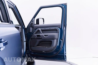 2026 Land Rover Defender 110 OCTA – miniatura 36