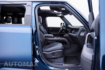 2026 Land Rover Defender 110 OCTA – miniatura 38