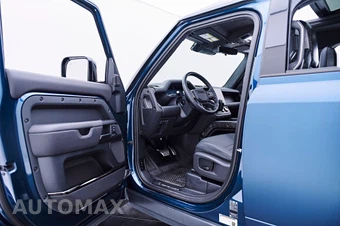 2026 Land Rover Defender 110 OCTA – miniatura 44