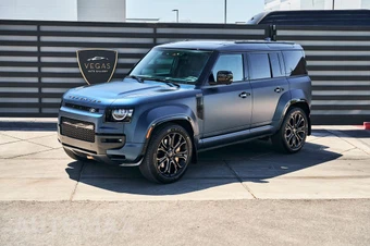 2026 Land Rover Defender 110 OCTA – miniatura 5