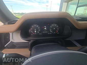 2026 Land Rover Defender 110 S - miniatura 6