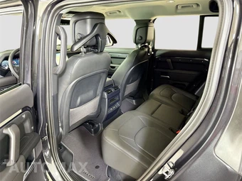 2026 Land Rover Defender 110 X-Dynamic SE - miniatura 20