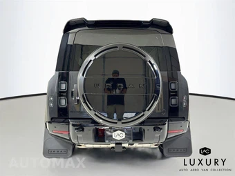 2026 Land Rover Defender 110 X-Dynamic SE - miniatura 7
