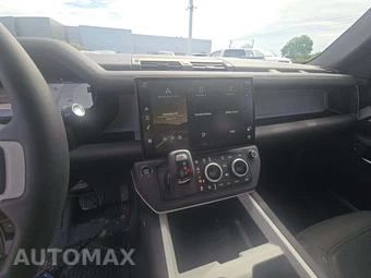 2026 Land Rover Defender 110 X-Dynamic SE - miniatura 7