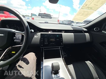 2026 Land Rover Range Rover Evoque S – miniatura 11