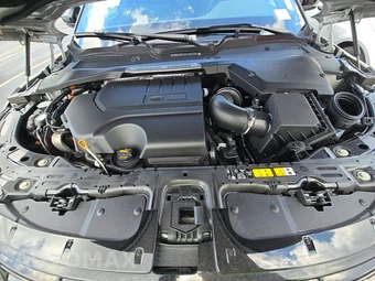 2026 Land Rover Range Rover Evoque S – miniatura 15