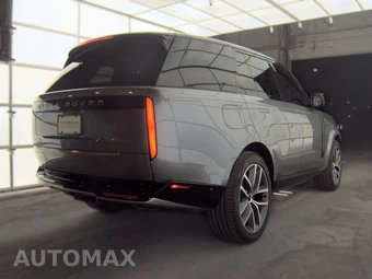 2026 Land Rover Range Rover SE – miniatura 4