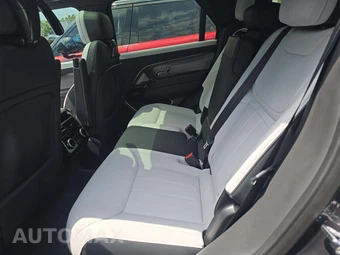 2026 Land Rover Range Rover Sport Dynamic SE – miniatura 10