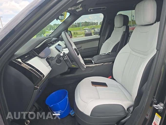2026 Land Rover Range Rover Sport Dynamic SE – miniatura 3