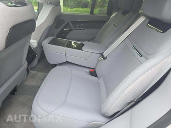 2026 Land Rover Range Rover SV - miniatura 13