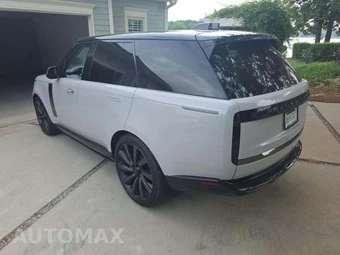 2026 Land Rover Range Rover SV - miniatura 2