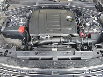 2026 Land Rover Range Rover Velar Dynamic SE - miniatura 15