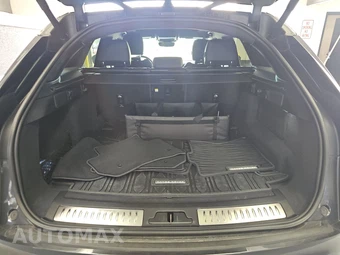 2026 Land Rover Range Rover Velar Dynamic SE - miniatura 16
