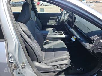 2026 Lexus ES 350e Premium - miniatura 8