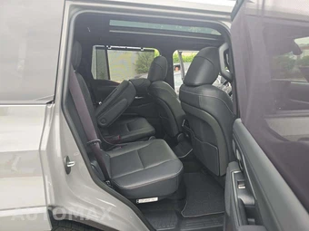 2026 Lexus GX 550 Luxury+ - miniatura 17