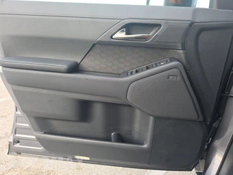 2026 Lexus GX 550 Luxury+ - miniatura 9