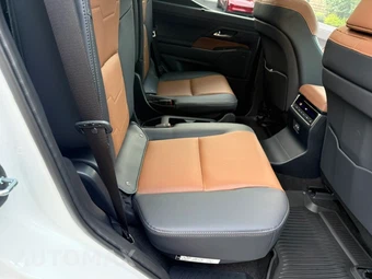 2026 Lexus GX 550 Luxury+ - miniatura 25