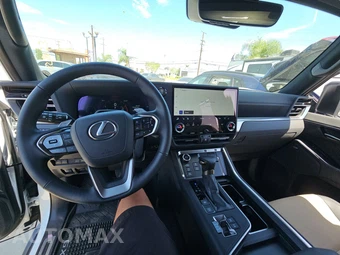 2026 Lexus GX 550 Overtrail+ - miniatura 11