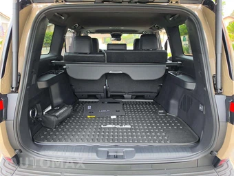 2026 Lexus GX 550 Overtrail+ - miniatura 11