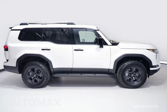2026 Lexus GX 550 Overtrail+ - miniatura 3