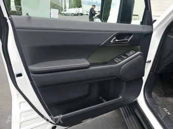 2026 Lexus GX 550 Overtrail - miniatura 9