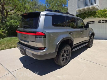 2026 Lexus GX 550 Overtrail - miniatura 3