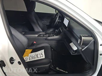 2026 Lexus IS 350 F SPORT Design - miniatura 8