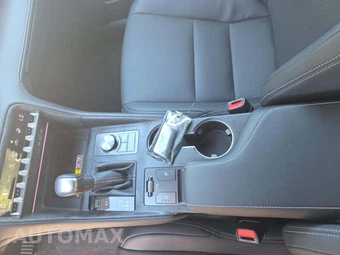 2026 Lexus IS 350 F SPORT Design - miniatura 5