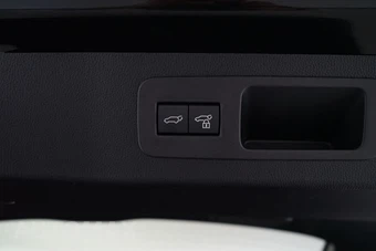 2026 Lexus LX 600 Luxury - miniatura 38