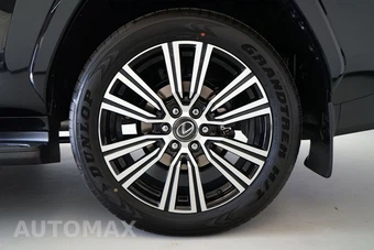 2026 Lexus LX 600 Luxury - miniatura 39