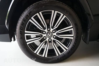 2026 Lexus LX 600 Luxury - miniatura 37