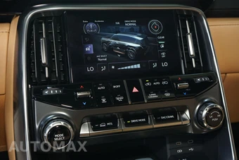 2026 Lexus LX 700h Luxury - miniatura 17