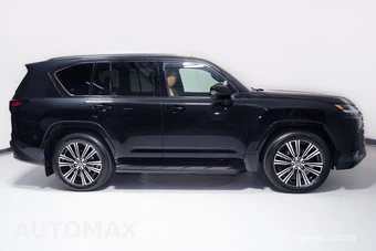2026 Lexus LX 700h Luxury - miniatura 3