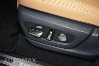 2026 Lexus LX 700h Luxury - miniatura 30