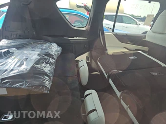 2026 Lexus LX 700h Luxury - miniatura 14