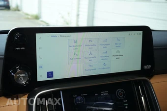 2026 Lexus LX 700h Luxury - miniatura 15