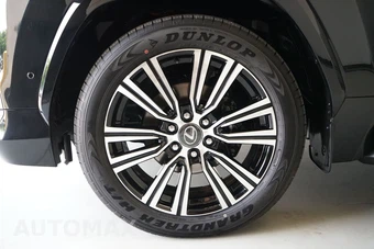 2026 Lexus LX 700h Luxury - miniatura 36