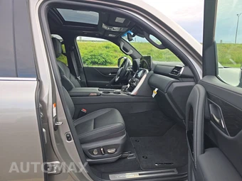 2026 Lexus LX 700h Luxury - miniatura 8