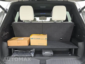 2026 Lexus LX 700h Luxury - miniatura 17