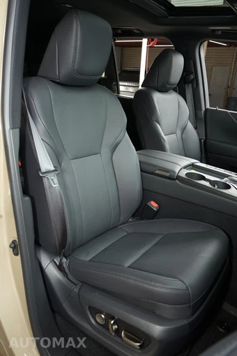 2026 Lexus LX 700h Overtrail - miniatura 10