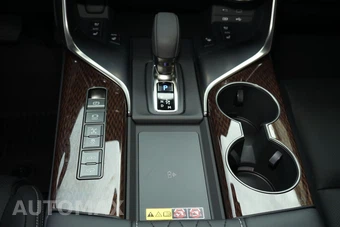 2026 Lexus LX 700h Ultra Luxury - miniatura 20