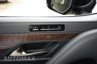 2026 Lexus LX 700h Ultra Luxury - miniatura 35