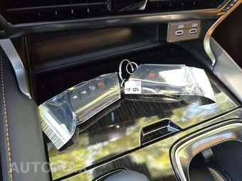2026 Lexus RX 350 – miniatura 8